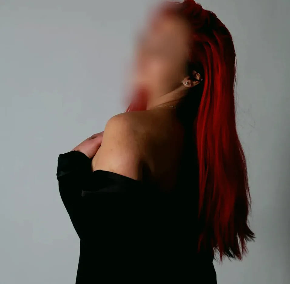 Ekaterina, 25