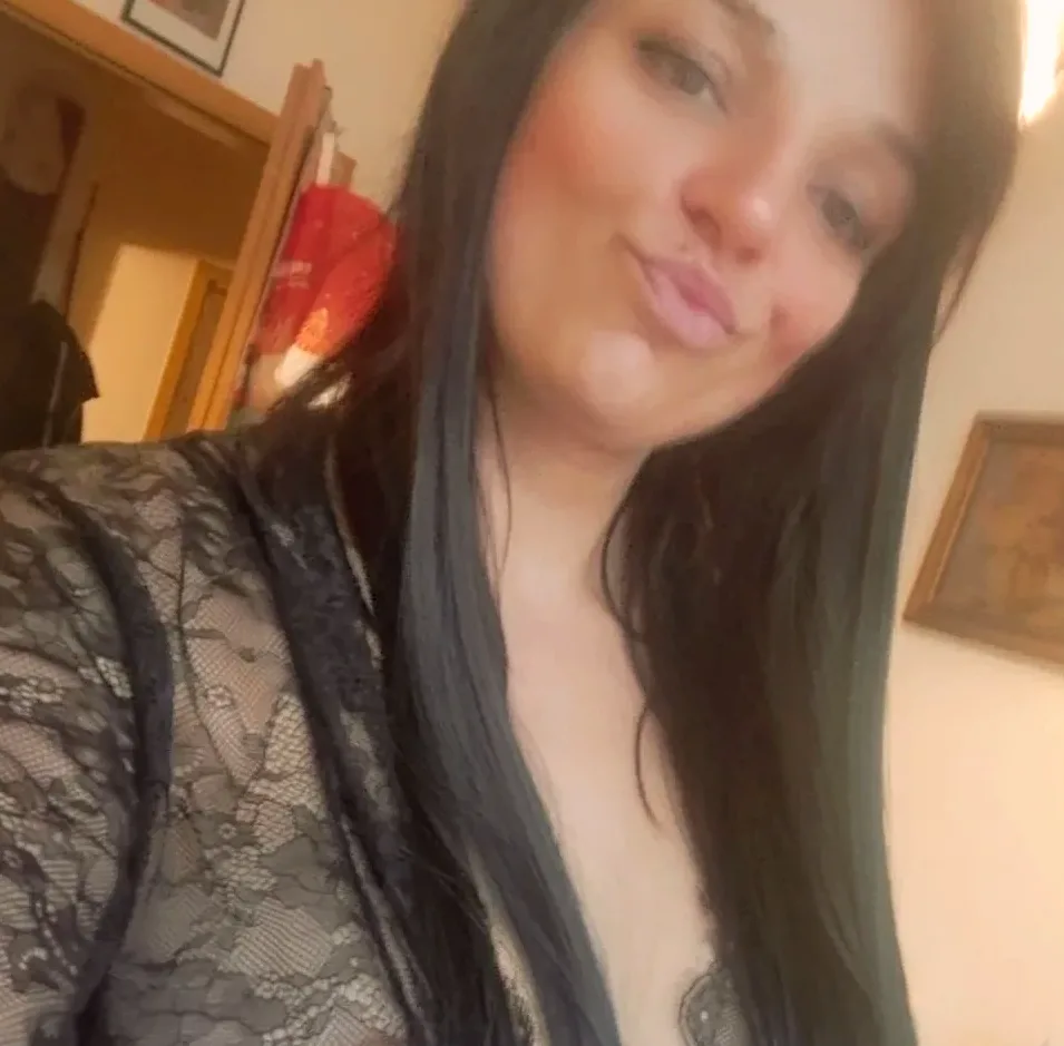 Essi, 36