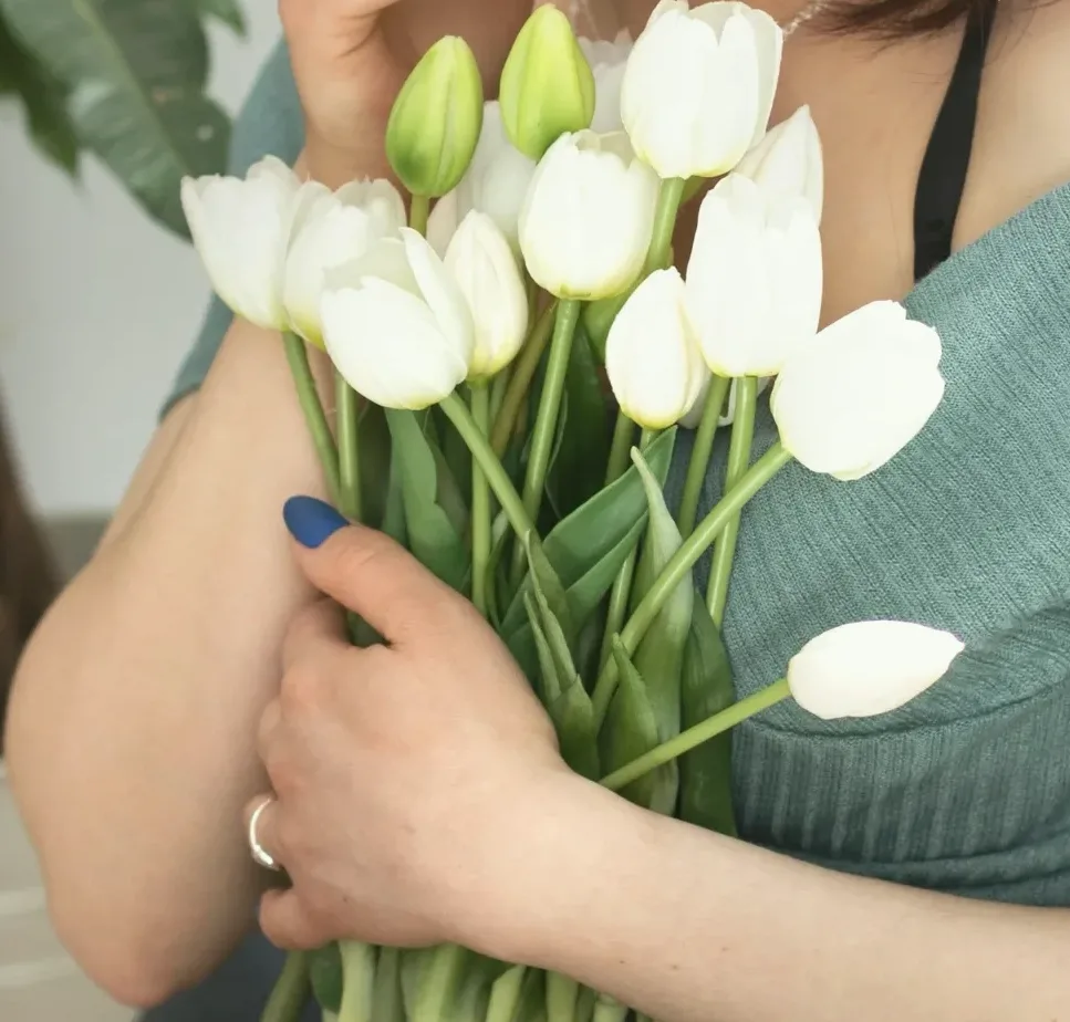 Katri, 23