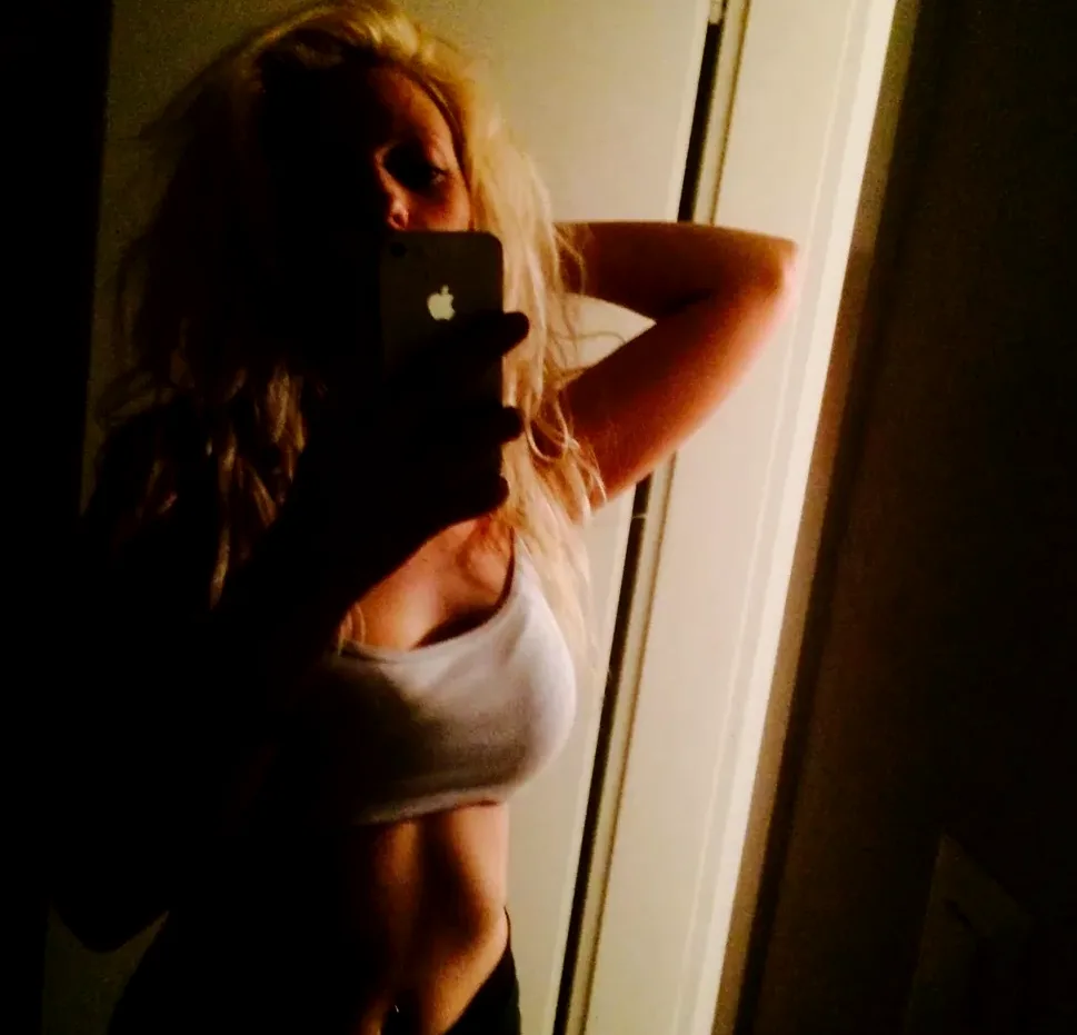 Mari, 33