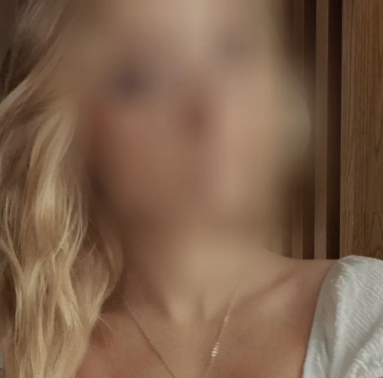 Marika, 19