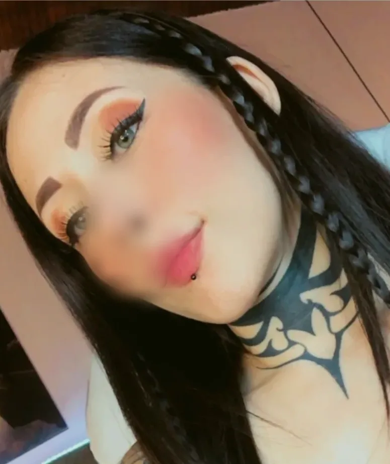 Petra, 26