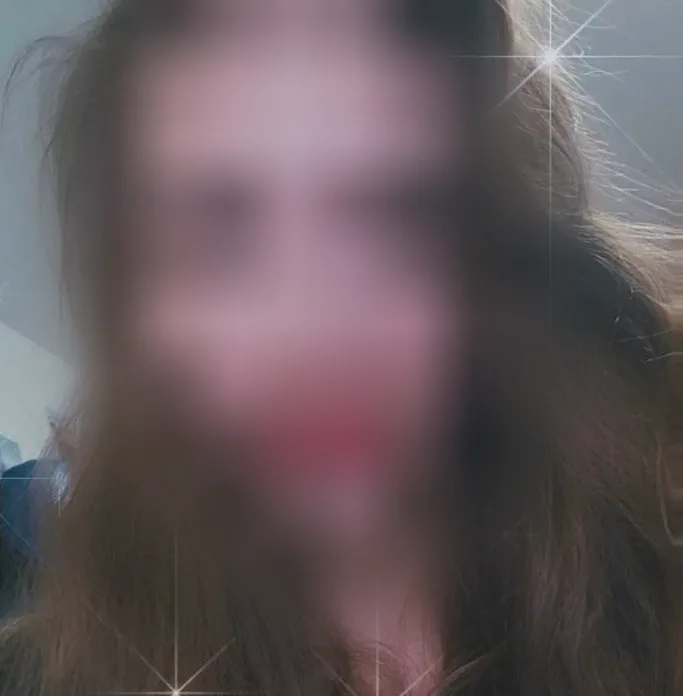 Sara, 29